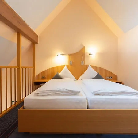 Burgstadt-hotel 4*