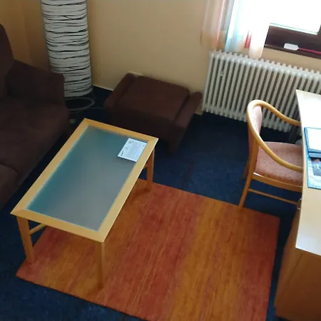Burgstadt-hotel Otel 4*