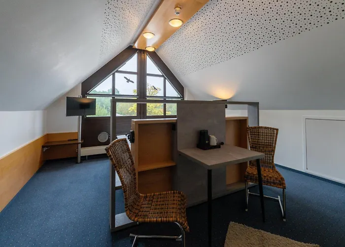 Burgstadt-hotel فندق كاستلاون