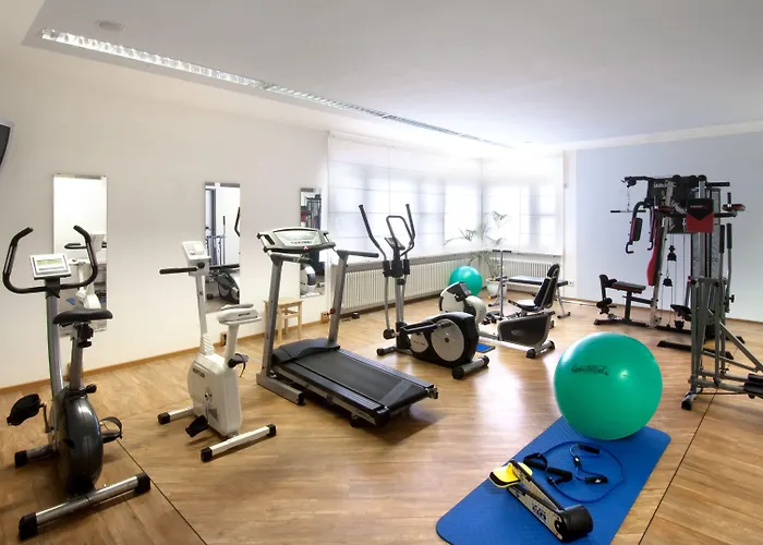 Burgstadt-hotel 4* كاستلاون