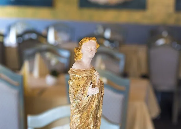 Burgstadt-hotel 4* كاستلاون