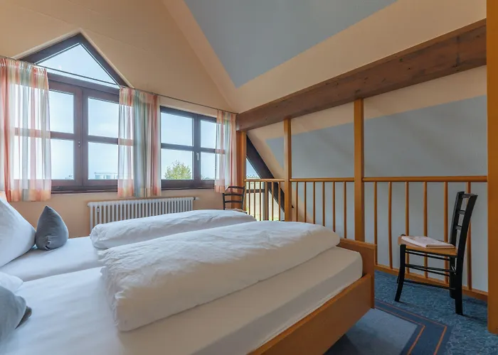 Burgstadt-hotel 4* كاستلاون